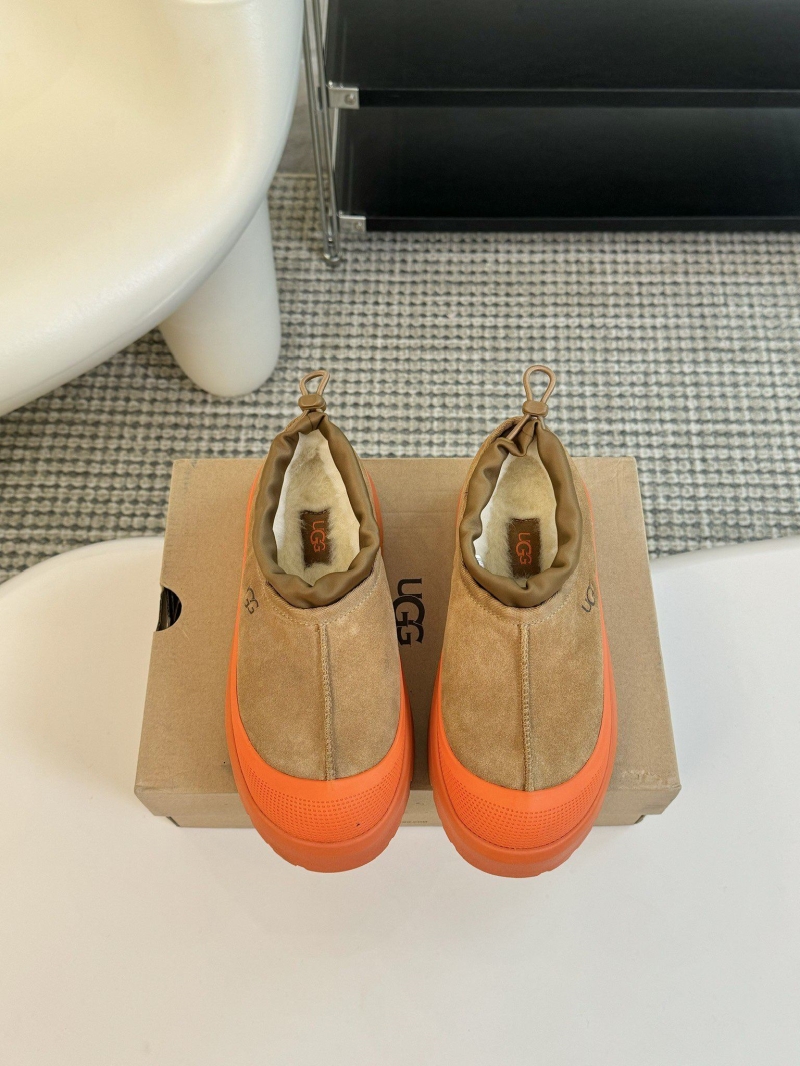 Ugg Flat Shoes